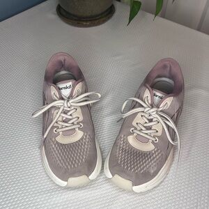 Dansko Blush Pink Walking Shoe